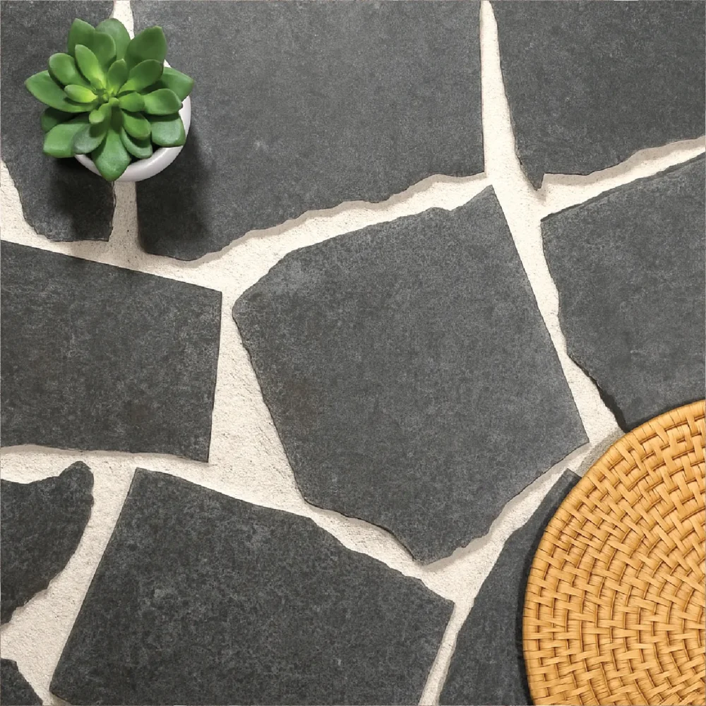 Raven-Black-Granite-Crazy-Pave